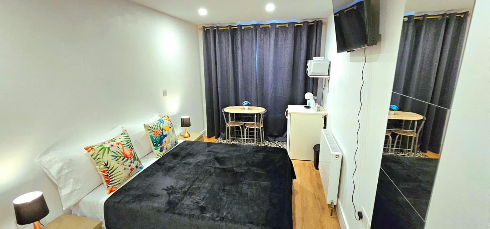 Penelope Ensuite Double Room لندن المظهر الخارجي الصورة